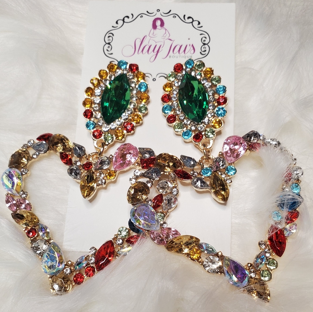 Heart-shaped Retro Rhinestone Earrings